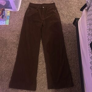 SHEIN brown wide legged jeans size medium